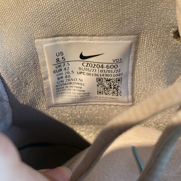 Nike Kyrie 8 Infinity 1 World 1 People - Picture 8 of 14